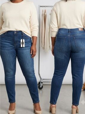 Tahari Plus Straight-Leg Dark Blue Jeans